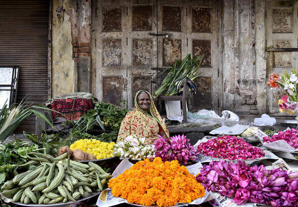 Photograph Vijay Richhiya Old Street Shop on One Eyeland