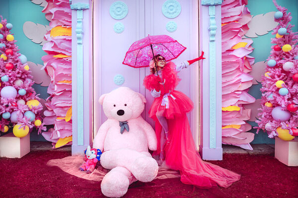 Photograph Ruslan Bolgov Alice In Wonderland on One Eyeland