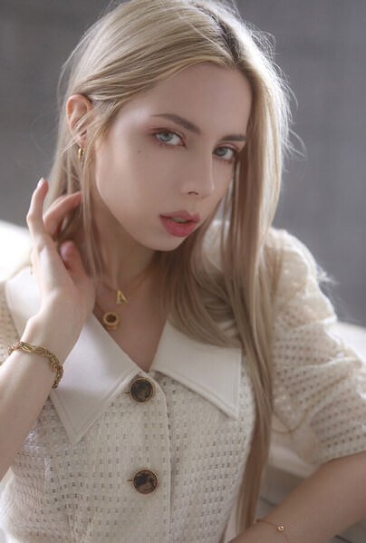 Photograph Setsuna Kurouzu Beauty on One Eyeland