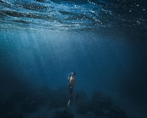 Photograph Abdallah Fayoumi Looking For Freedom on One Eyeland