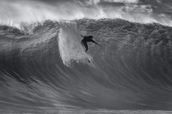 Photograph Steve Turner Action In The Ocean on One Eyeland
