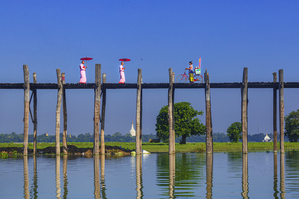 Photograph Kyaw Zay Yar Lin U Bein Bridge And Lifes on One Eyeland