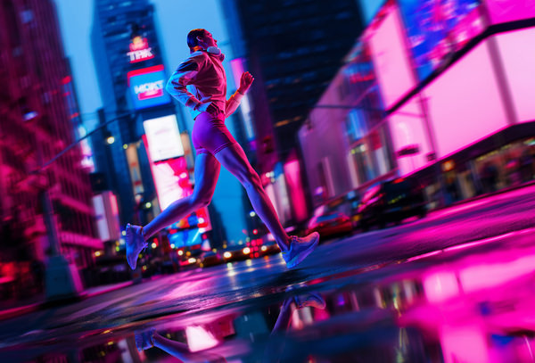 Photograph Lustre Photoproduction Night Runner on One Eyeland
