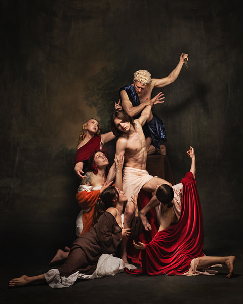 Photograph Lustre Photoproduction Group Portrait on One Eyeland