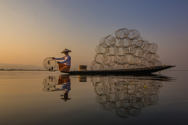 Photograph Kyaw Zay Yar Lin Fishing on One Eyeland