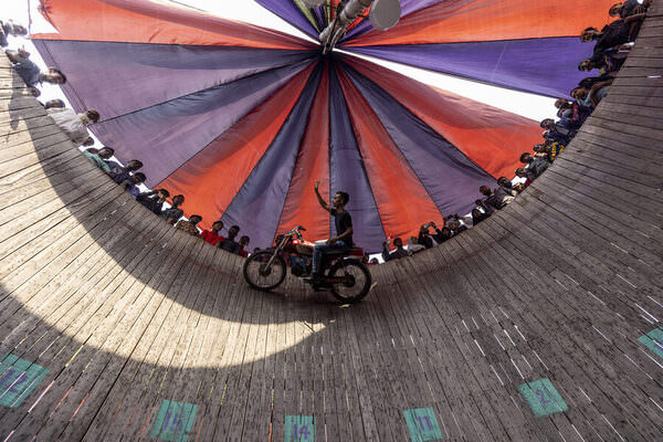 Photograph Azim Khan Ronnie Village Fair on One Eyeland