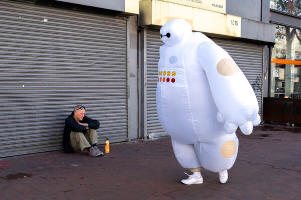 Photograph Eric Davidove Big Hero on One Eyeland