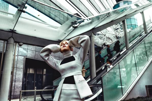 Photograph Ruslan Bolgov Polished Glass Corners on One Eyeland