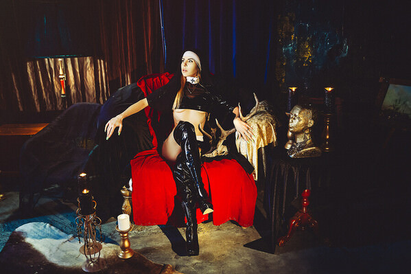Photograph Ruslan Bolgov Confess Your Sin on One Eyeland