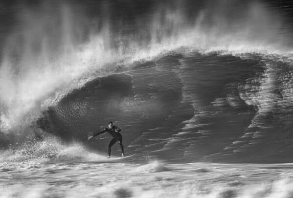 Photograph Steve Turner Close Out Set on One Eyeland