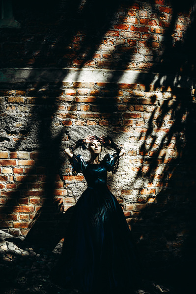 Photograph Ruslan Bolgov Shadowqueen on One Eyeland