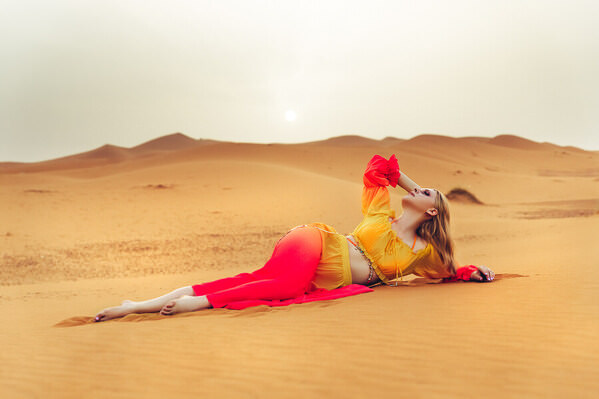Photograph Ruslan Bolgov Saying Good Bye To The Day In A Sea Of Sand on One Eyeland
