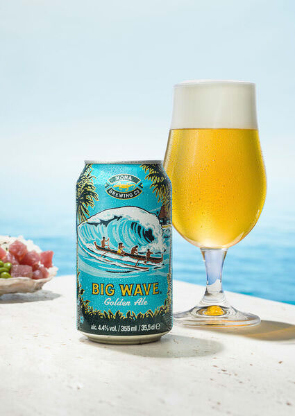 Photograph Jonathan Knowles Kona Big Wave on One Eyeland