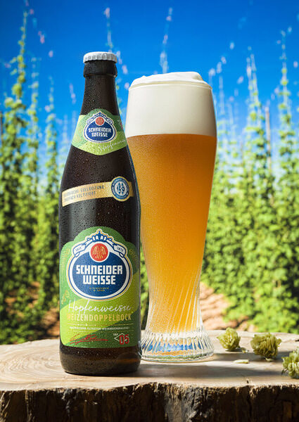 Photograph Jonathan Knowles Schneider Hopfen Weisse on One Eyeland