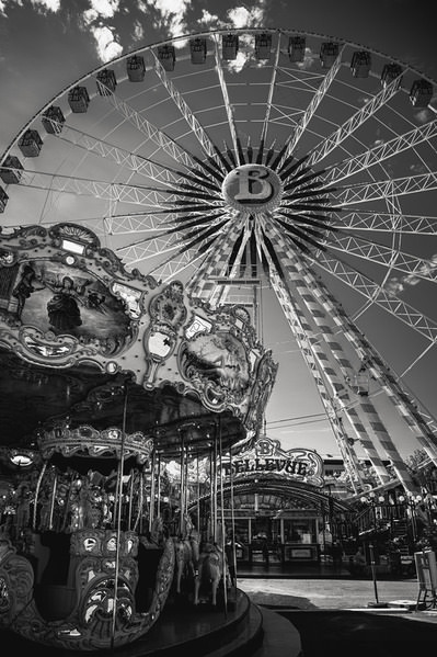 Photograph Ollivier Marc The Wheel And The Carousel on One Eyeland