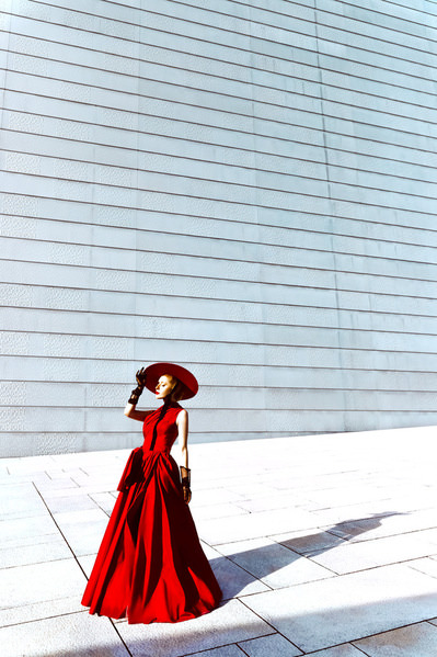 Photograph Ruslan Bolgov Red Elegance on One Eyeland