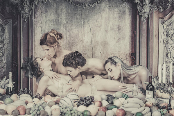 Photograph Thierry Smets Le Banquet 03 on One Eyeland