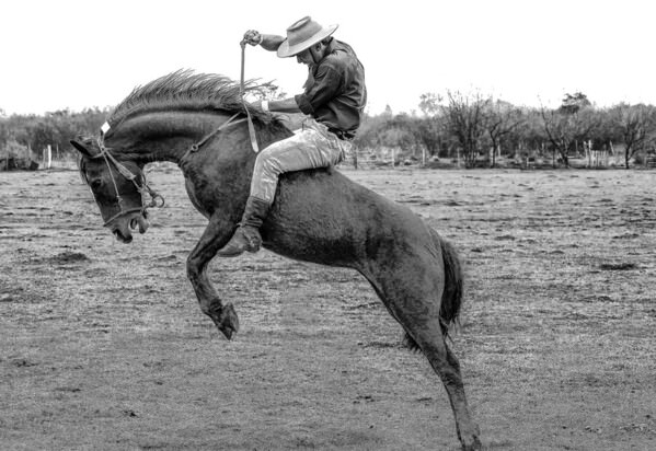 Photograph Luiz Paulo Grinberg Rodeo on One Eyeland