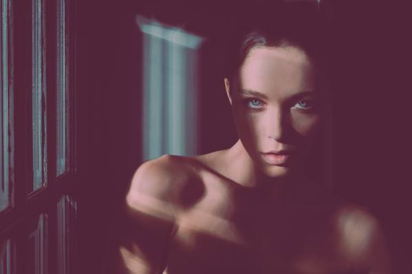 Photograph Thierry Smets Vikra 5 on One Eyeland