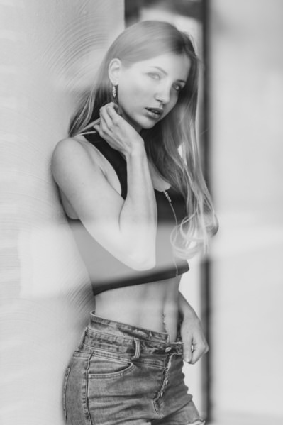 Photograph Thierry Smets Allisson 10 on One Eyeland