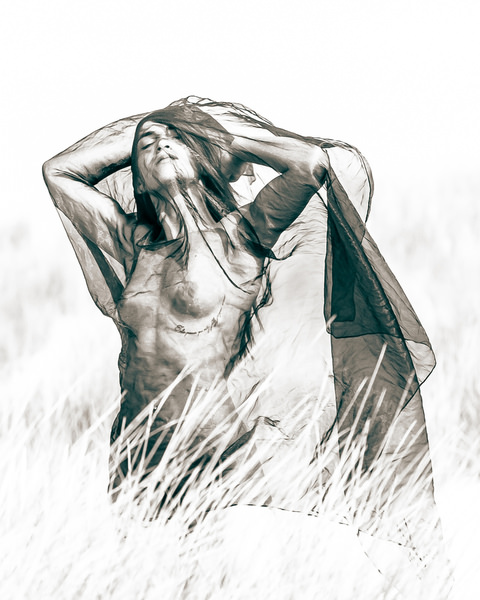 Photograph Thierry Smets Micaela 9 on One Eyeland