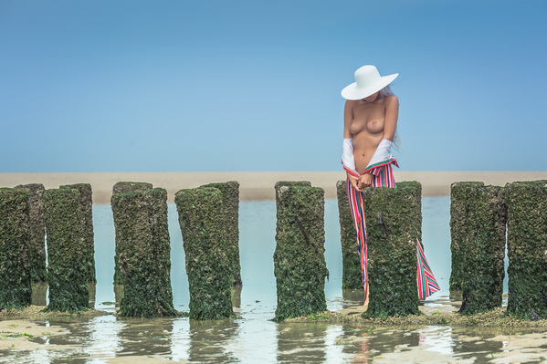 Photograph Thierry Smets Beach 330 on One Eyeland