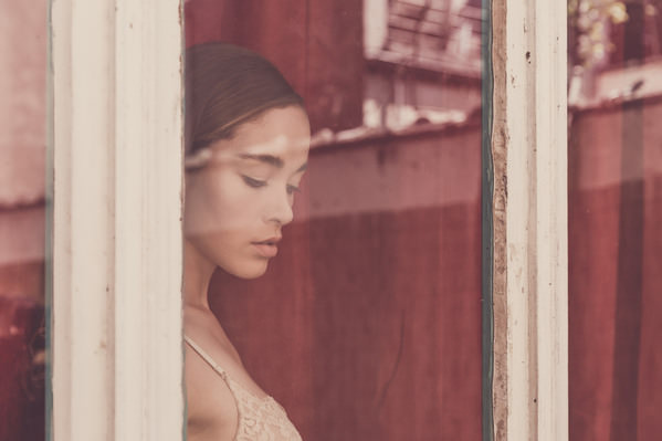Photograph Thierry Smets Viktoria on One Eyeland
