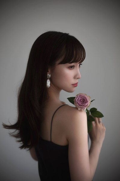 Photograph Setsuna Kurouzu Flower on One Eyeland