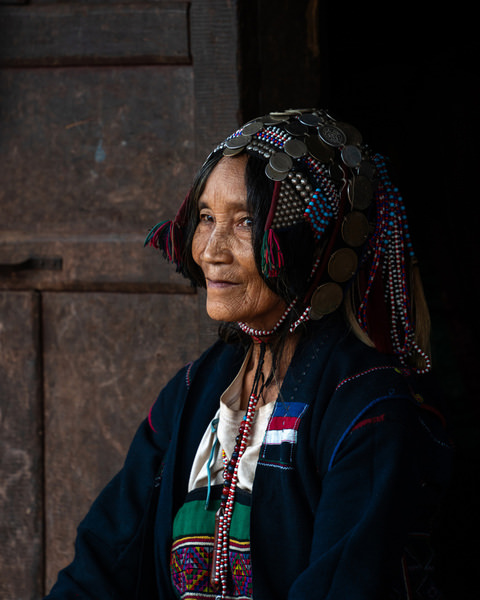 Photograph Taymuraz Gumerov Ahka Woman Laos on One Eyeland