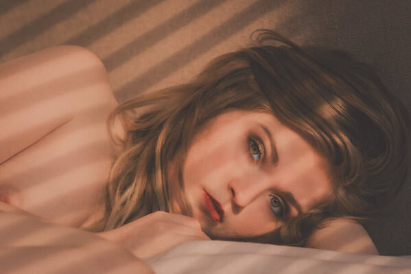 Photograph Thierry Smets Candice on One Eyeland