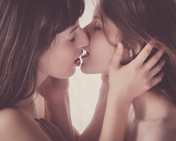 Photograph Thierry Smets The Kiss on One Eyeland
