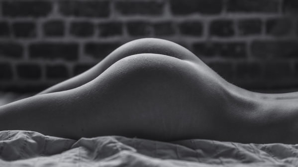 Photograph Thierry Smets Jennifer on One Eyeland