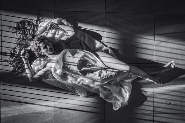 Photograph Thierry Smets Confinement on One Eyeland