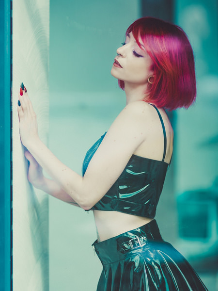 Photograph Thierry Smets The Red Countess on One Eyeland