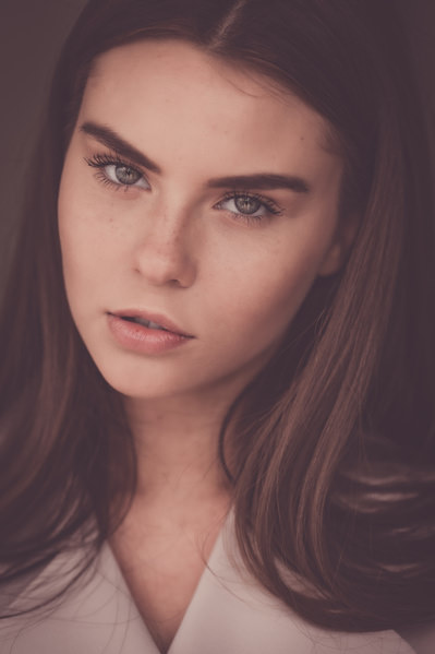 Photograph Thierry Smets Tiziana on One Eyeland