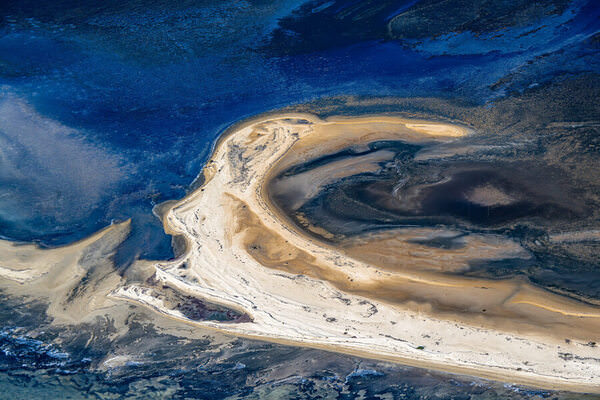 Photograph Satheesh Nair Shark Bay 1977 on One Eyeland