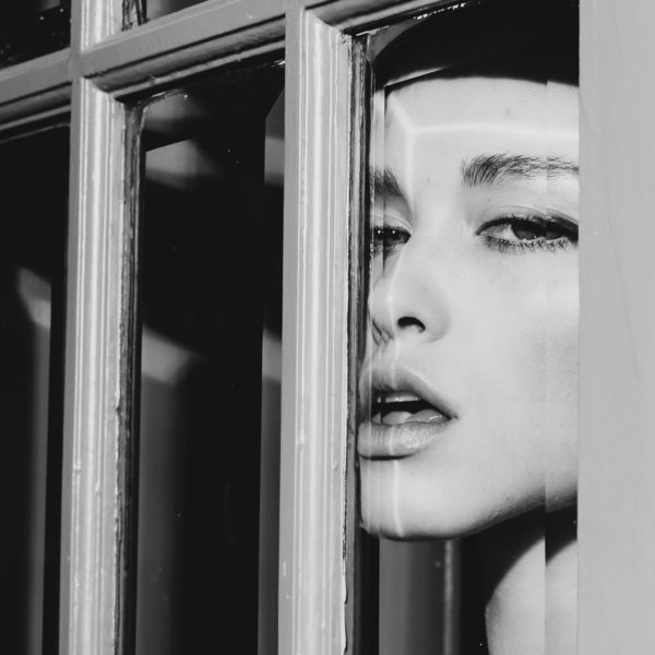 Photograph Thierry Smets Vikra on One Eyeland