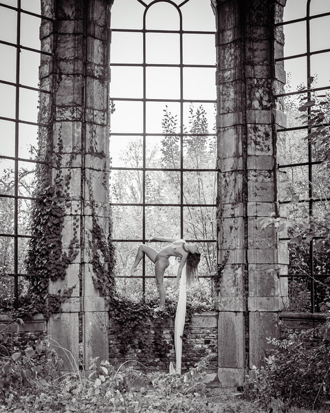 Photograph Thierry Smets Abbaye on One Eyeland