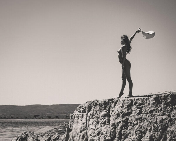 Photograph Thierry Smets Salut on One Eyeland