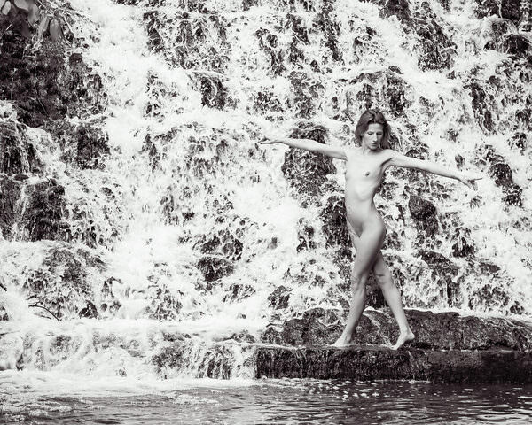 Photograph Thierry Smets Les Chutes on One Eyeland