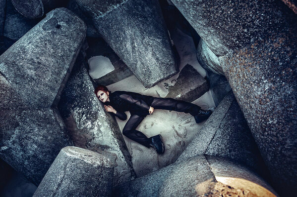 Photograph Ruslan Bolgov Stoned Fashion on One Eyeland