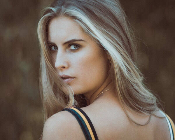 Photograph Thierry Smets Camille Rochette on One Eyeland