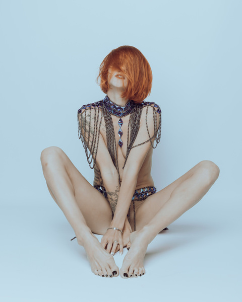 Photograph Thierry Smets Orange Et Bleu on One Eyeland