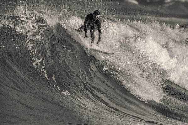 Photograph Steve Turner Top Drop on One Eyeland