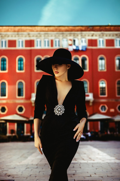 Photograph Ruslan Bolgov Classy And Fabulous on One Eyeland