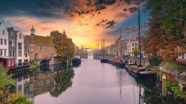Photograph Huub Keulers The Old Harbour on One Eyeland