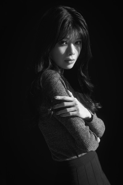 Photograph Setsuna Kurouzu Monochrome on One Eyeland