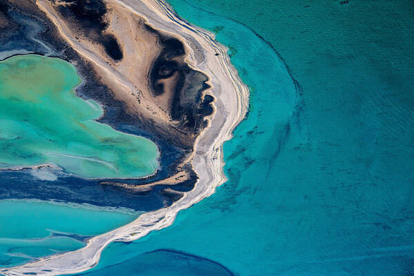 Photograph Satheesh Nair Shark Bay 2749 on One Eyeland