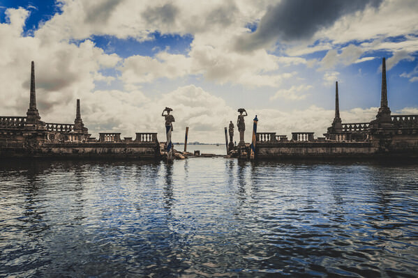 Photograph Thierry Smets Ponton on One Eyeland