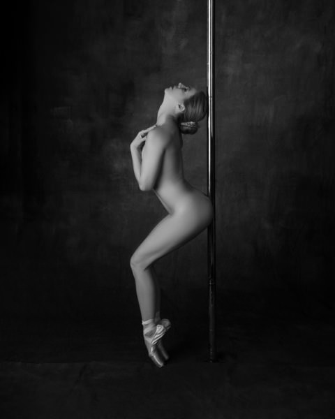 Photograph Taymuraz Gumerov Dancer on One Eyeland